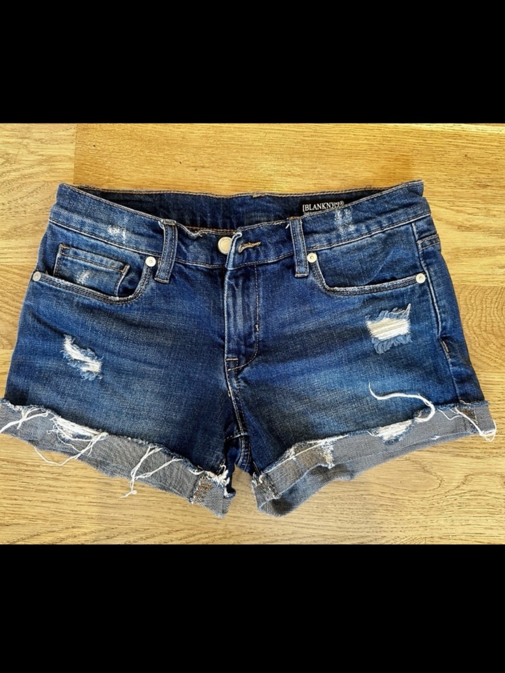 BlankNYC The Fulton Distressed Denim Shorts Size 25